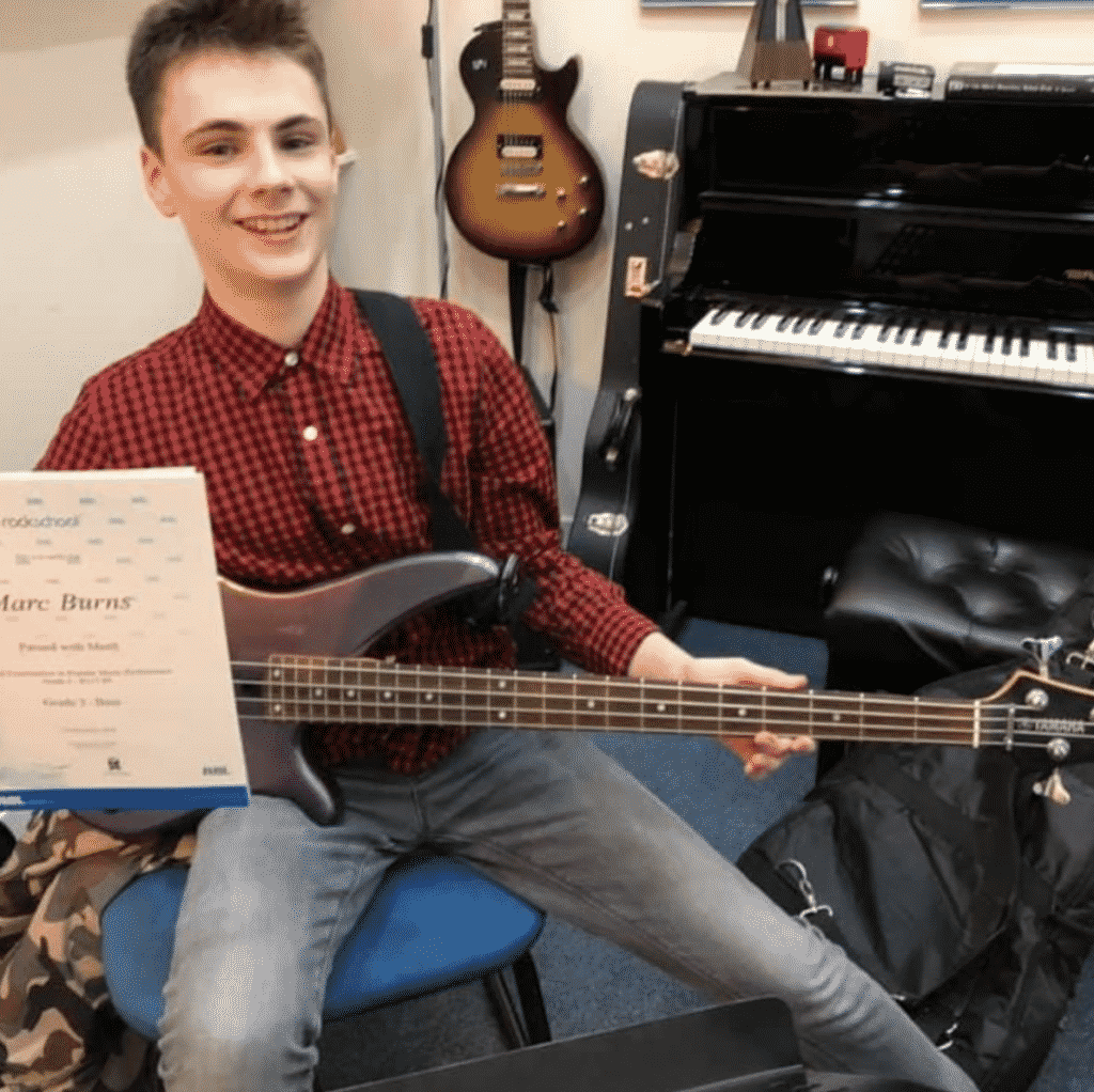 6 Techniques To Help You Play Piano Songs Like A Professional Pianist | Morningside School of Music Bass Lessons Edinburgh,Bass,Lessons,Edinburgh,Bass Guitar,Tuition,Marc Burns,