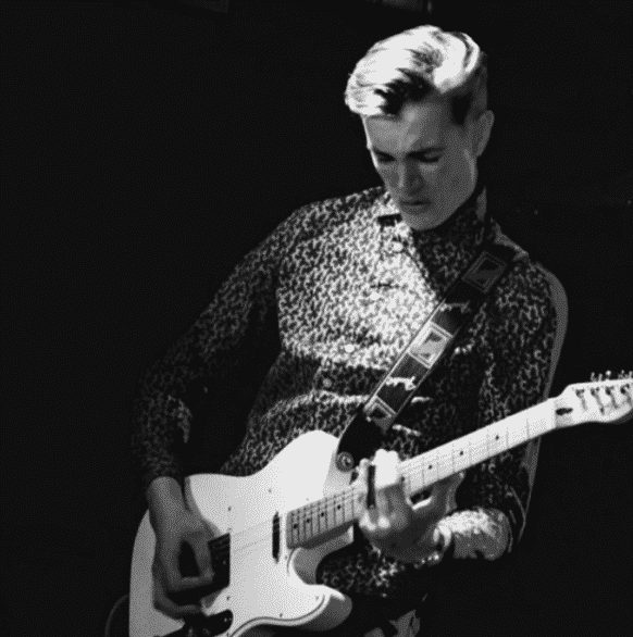 Conal,Mooney,Guitar,Edinburgh,Ill Fitting Thoughts,Band,