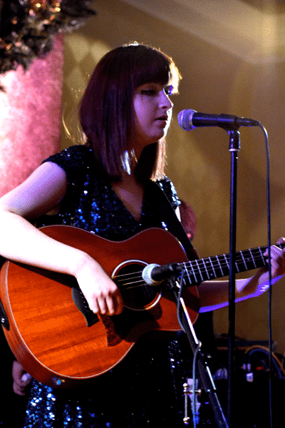 Nikki Lamont,Nikki,Lamont,Nicola,Songwriter,Singer,Edinburgh,Australia,