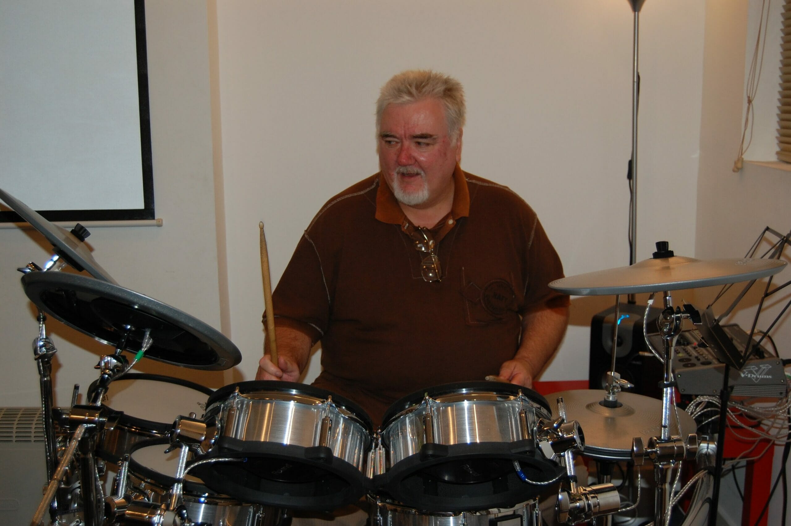 Edinburgh Drum Lessons – Fun, Professional Tuition for All Ages | Morningside School of Music | Morningside School of Music Drumeo,drumming,drums,drum rudiments,kits,kit,set,play,Edinburgh