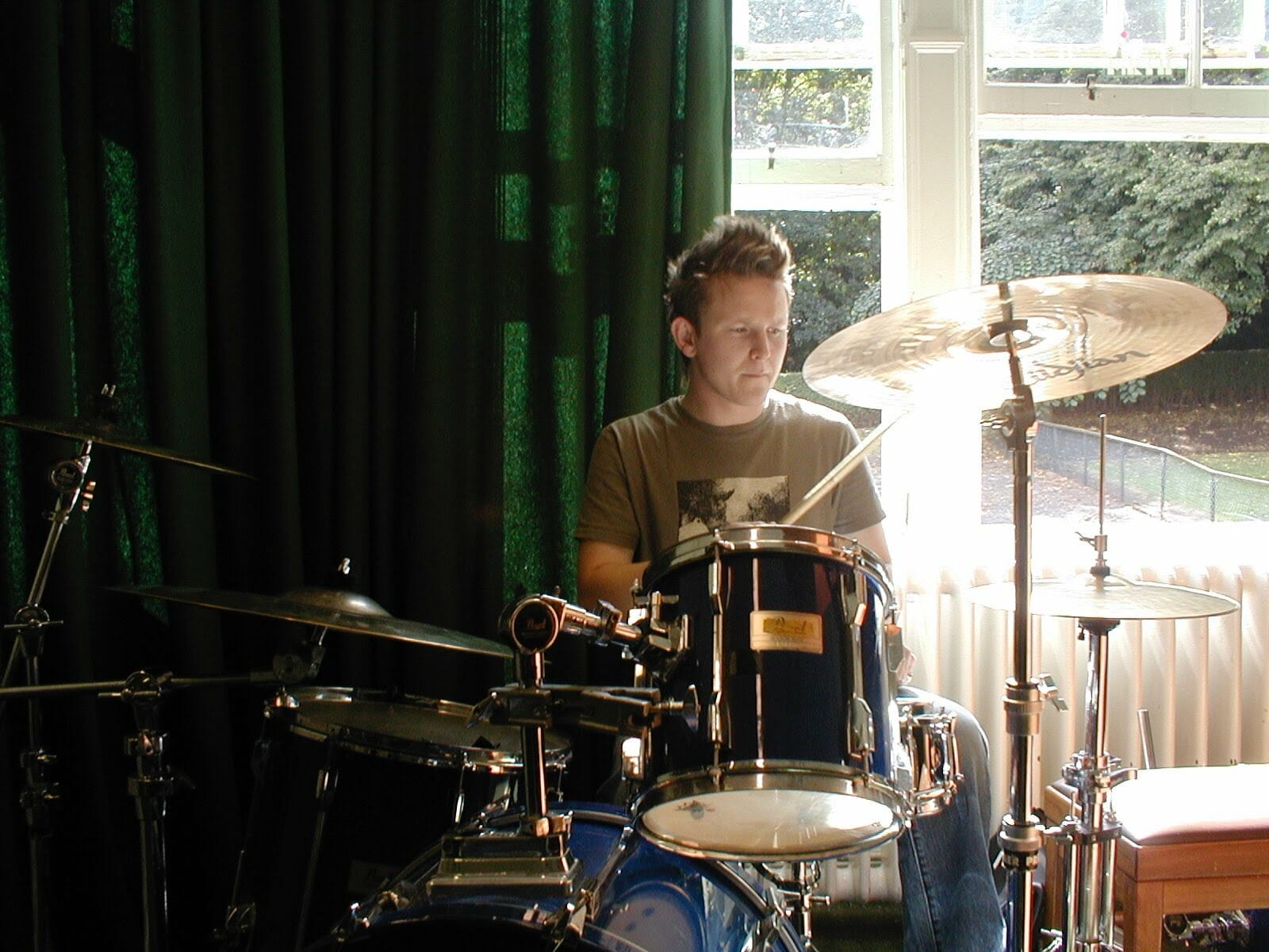 Edinburgh Drum Lessons – Fun, Professional Tuition for All Ages | Morningside School of Music | Morningside School of Music Edinburgh Drums,Drums Edinburgh,play drums,drumeo,drum kits,drummer,