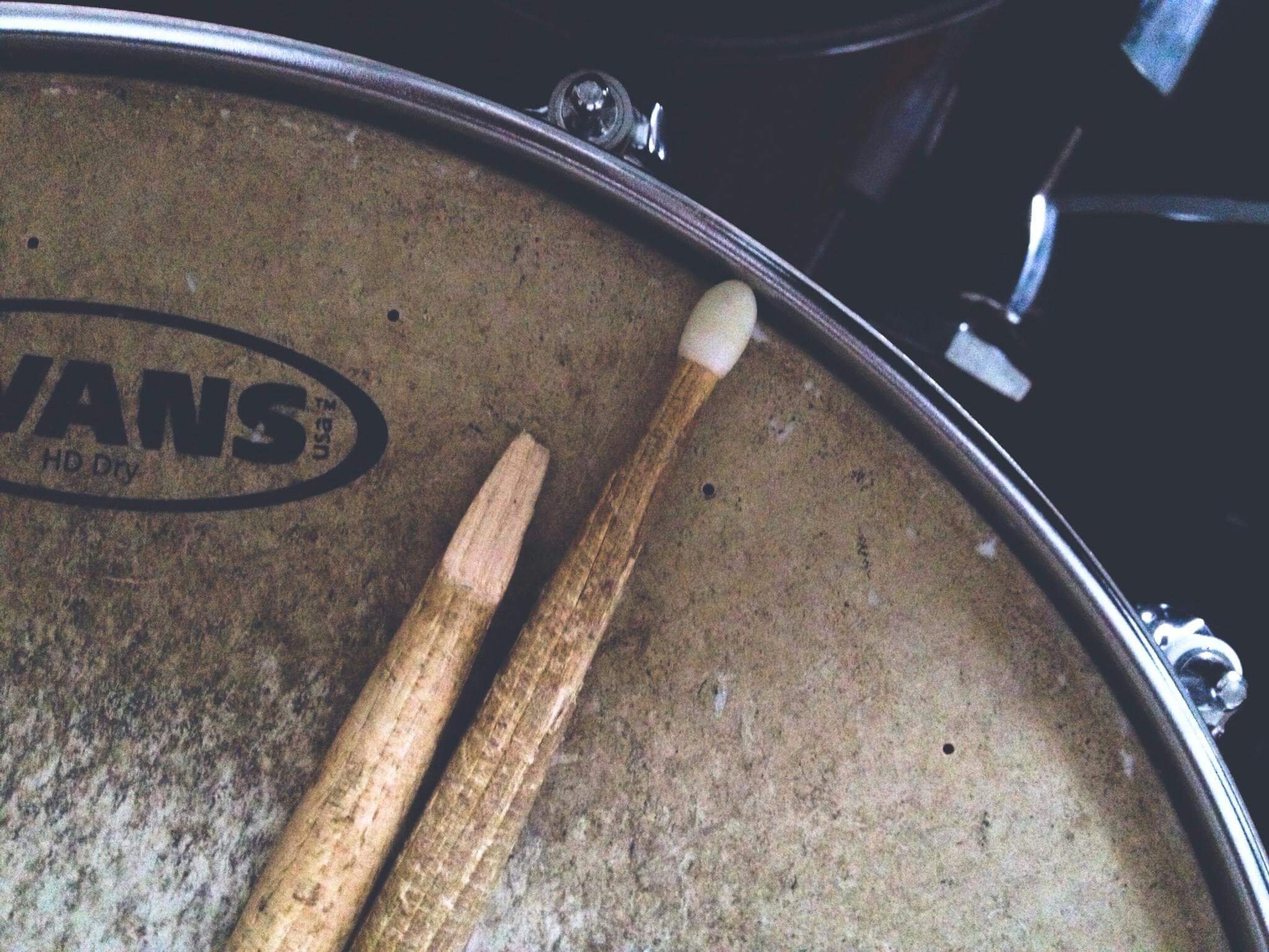 best drummer in the world,who is the best drummer?,drums,drumming,