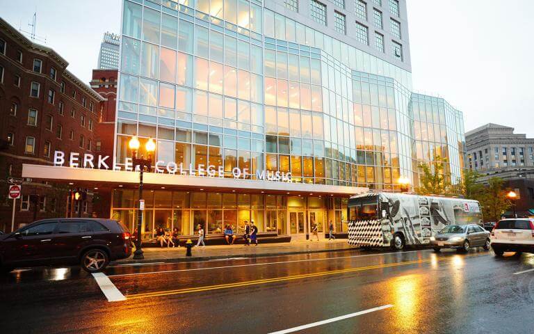 The Best Music University Courses in the World | Morningside School of Music Berklee College of Music, Boston,